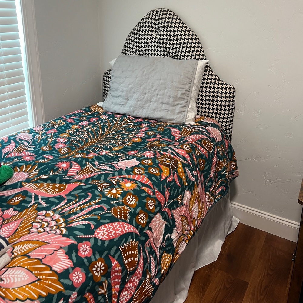 Anthropologie Mahina Duvet Cover TWIN
